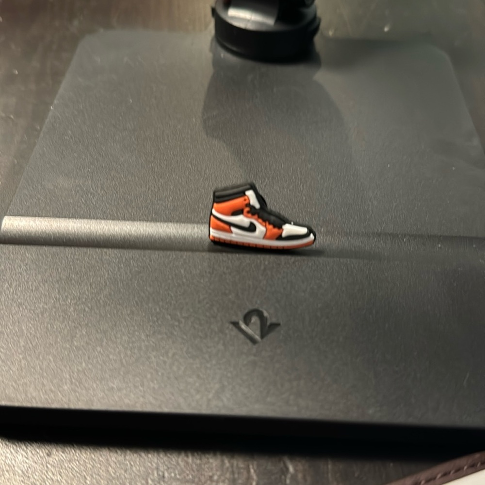 Orange shoe jibbit